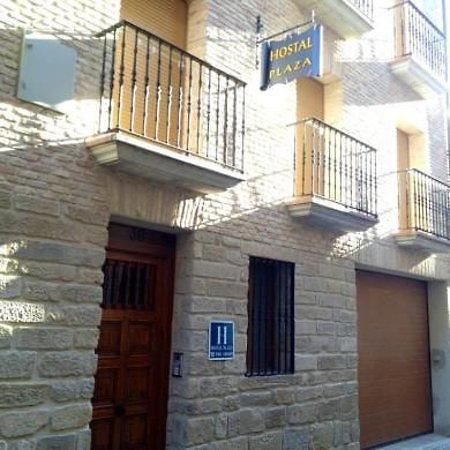 Hostal La Plaza Puente La Reina Exterior photo