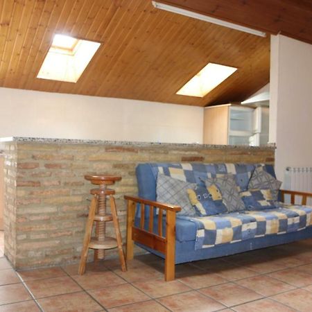 Hostal La Plaza Puente La Reina Exterior photo